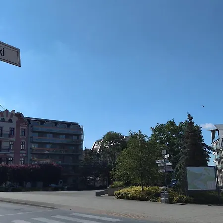 Plac Słowiański 10 * Świnoujście